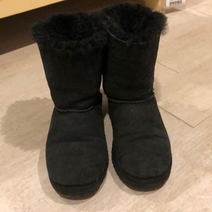 Black Bow Uggs